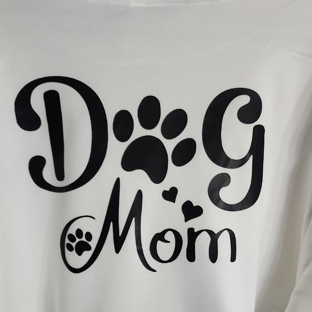 Chic Dog Mom White Sweatshirt